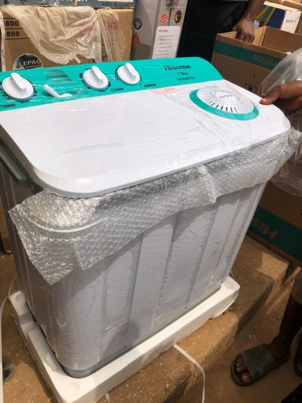 Hisense 7.5 KG semi automatic top load watching machine