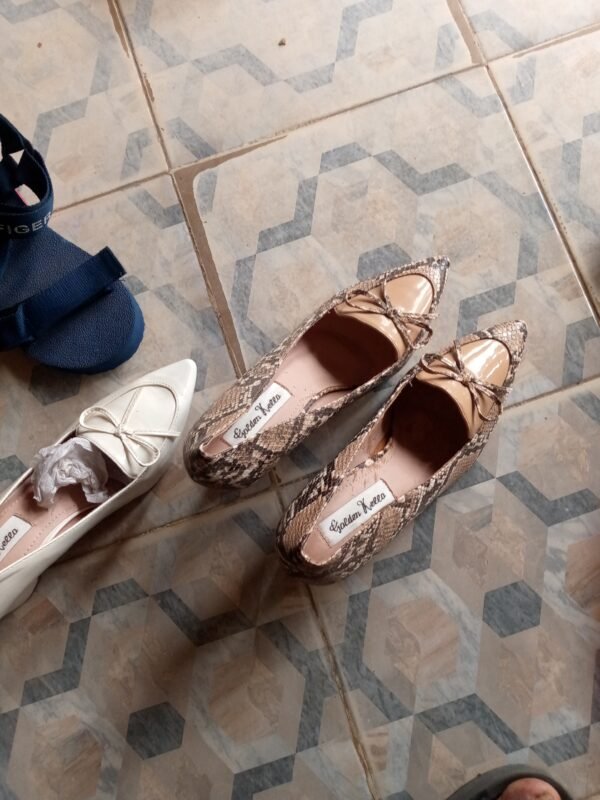 Foot wares - Image 2