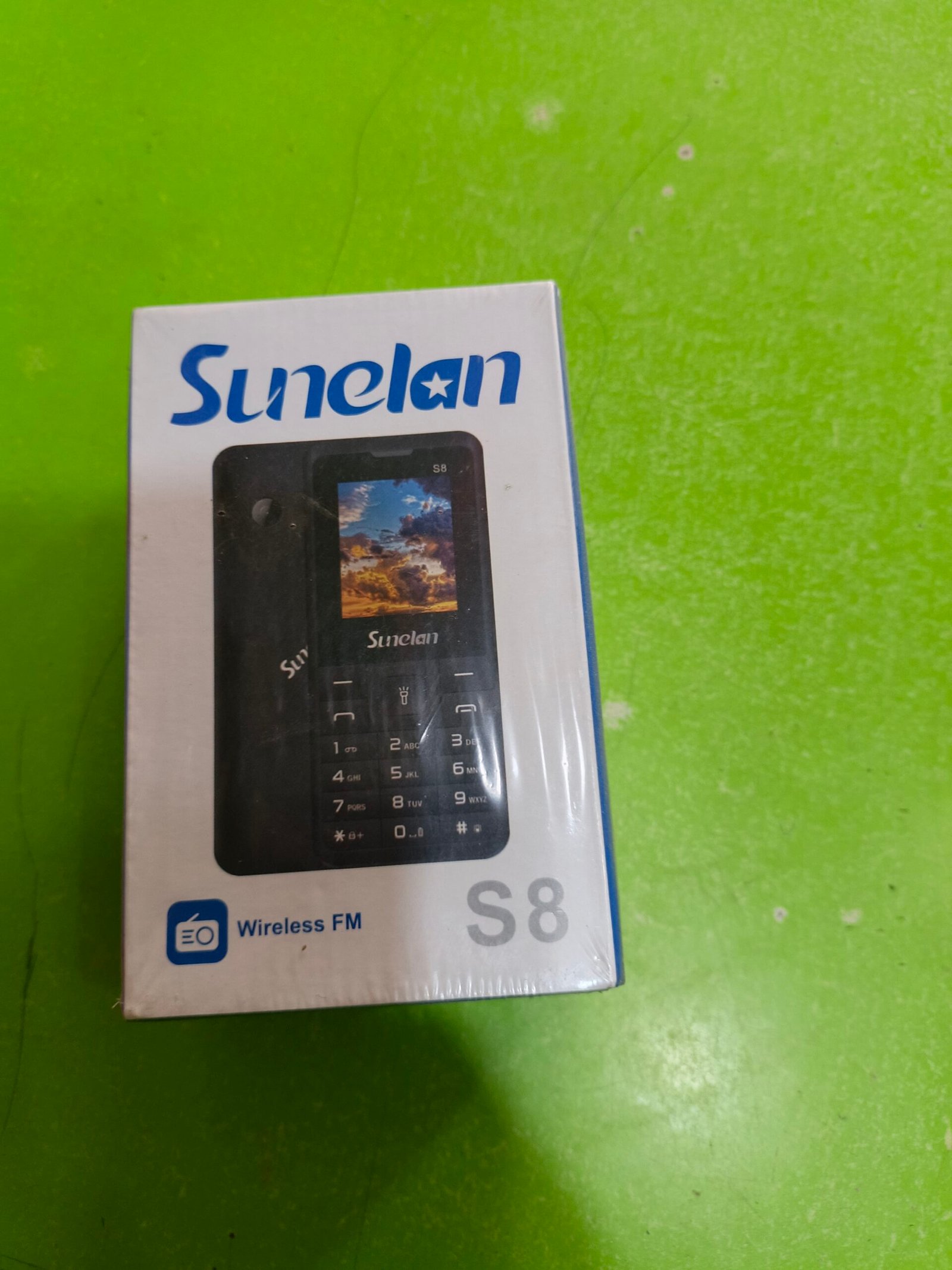 0-0x0-0-0# S8 phone - Image 1